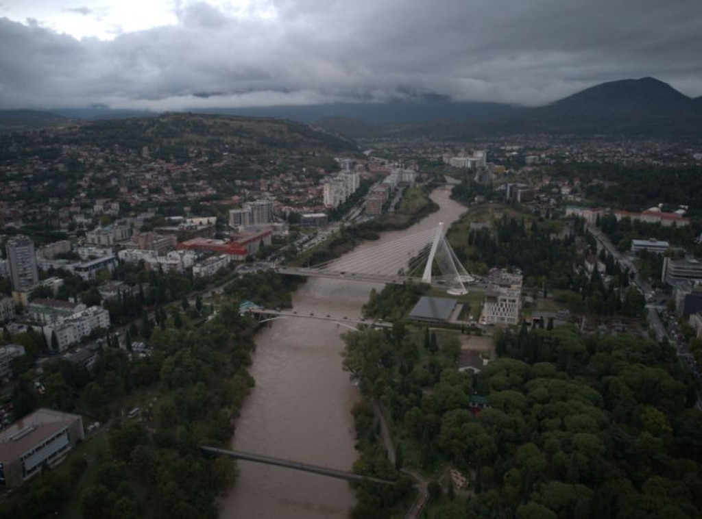 Jaka kiša izazvala mnoge probleme u nekim mestima u Crnoj Gori