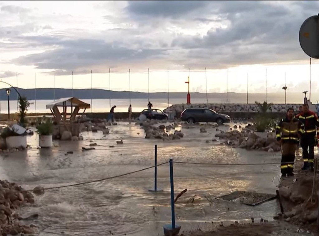 Poplave u Hrvatskoj, teška situacija u Karlovcu, Brodaricama i Borlinu