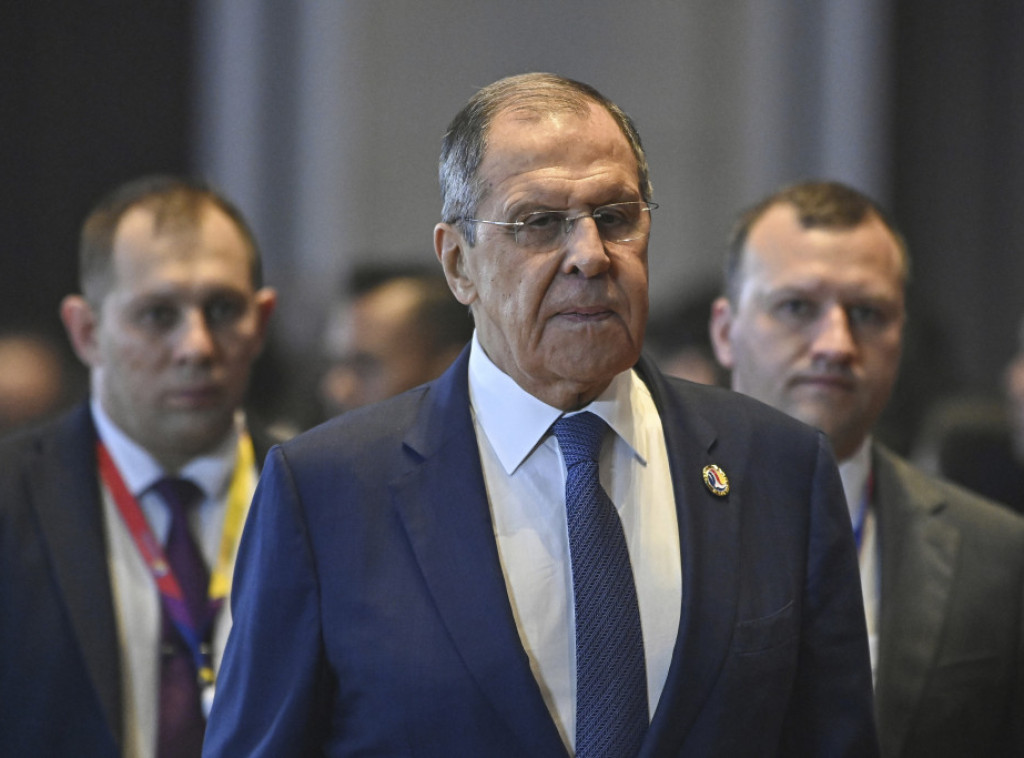 Lavrov razgovarao sa papinim izaslanikom o humanitarnoj saradnji