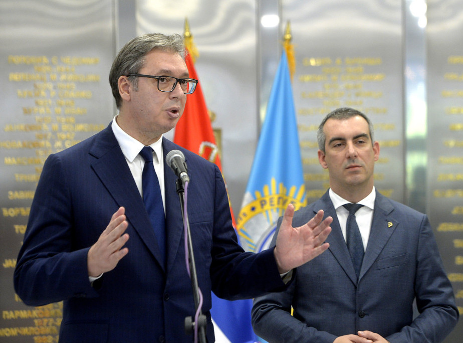 Vucic: Fitch, Moody's to give Serbia investment-grade ratings next year at latest