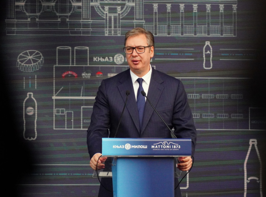 Vucic: Czech PM to visit Serbia soon, we expect greater Czech involvement in projects