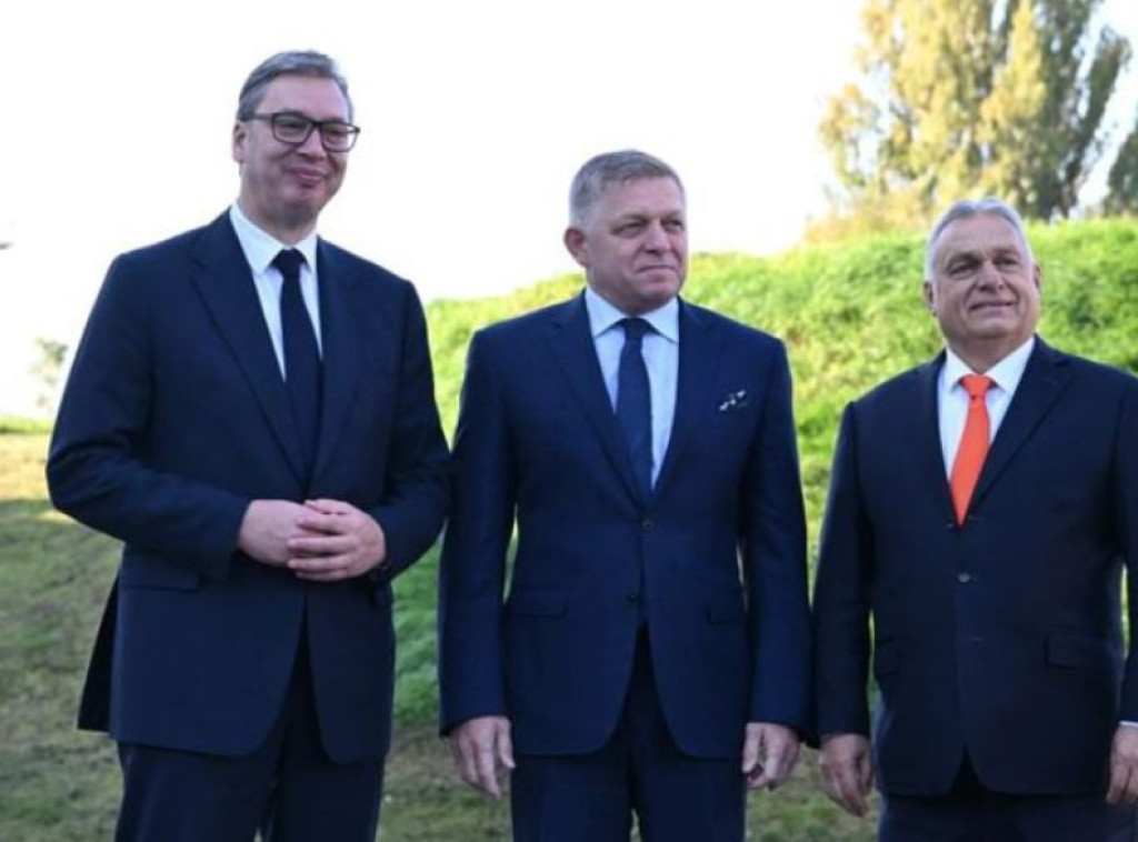 Vucic: Establishing cooperation with Slovakia, Hungary on migration important for Serbia