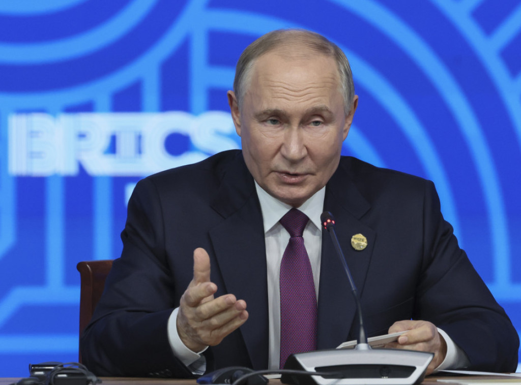 Putin: Rusija za tranzit gasa u Evropu preko Ukrajine, ali prvo da potpišu ugovor