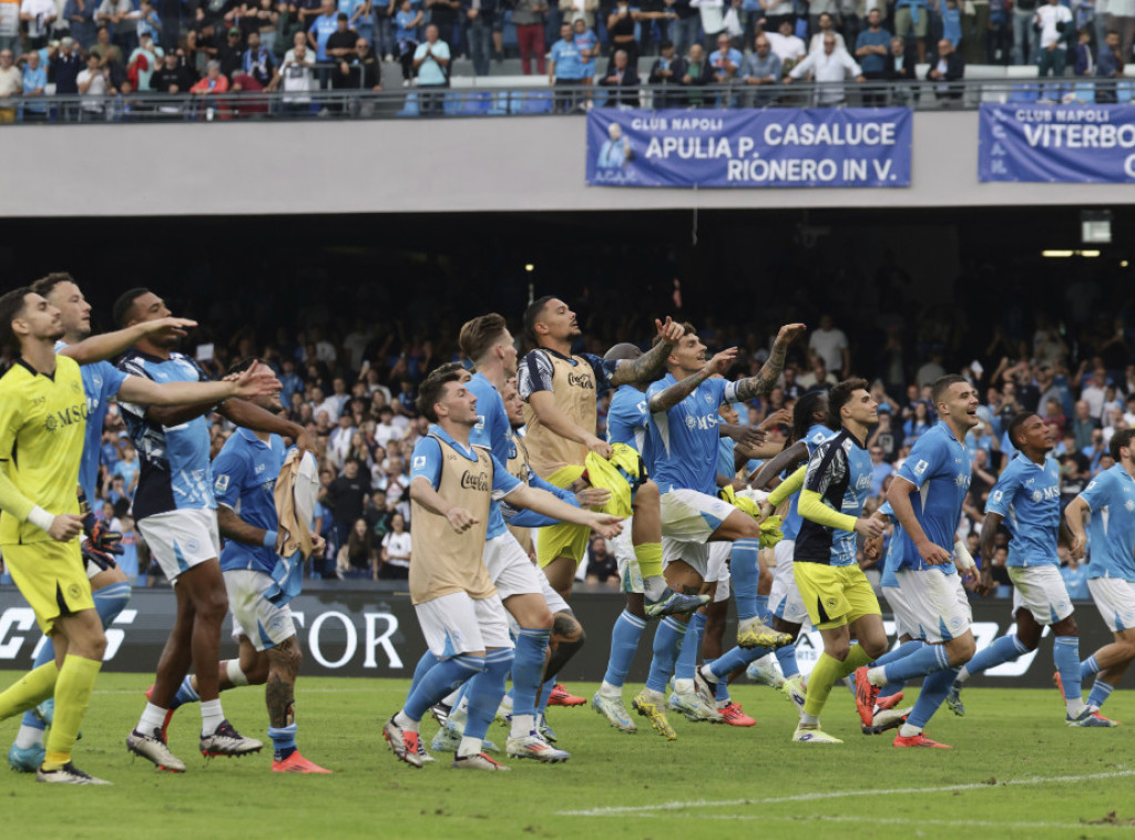 Fudbaleri Napolija kao gosti pobedili Milan