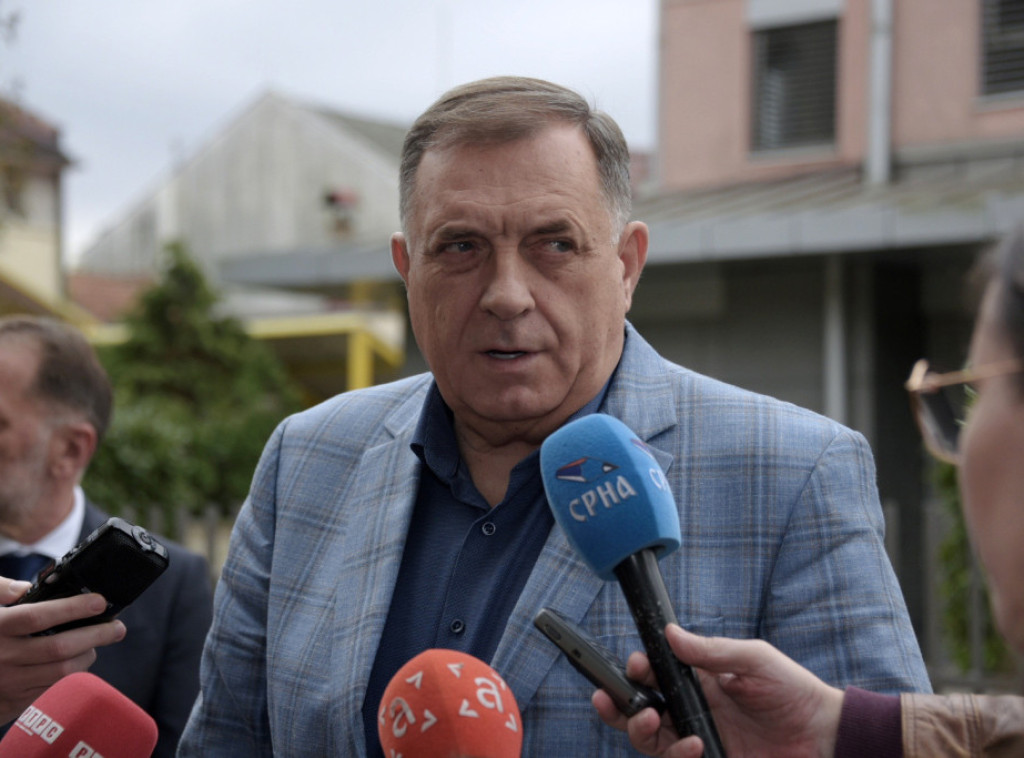 Dodik: Zakon o Ustavnom sudu BiH je uslov za nastavak dalje