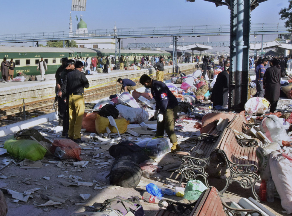 Broj poginulih u napadu bombaša-samoubice u Pakistanu povećao se na 24