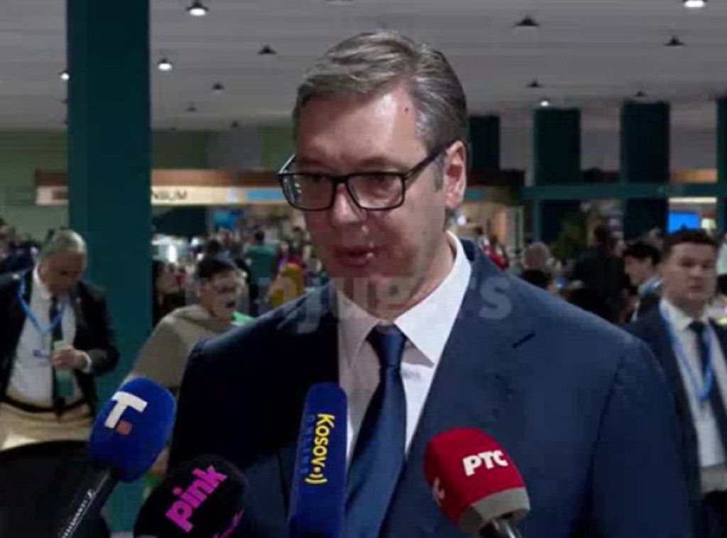 Vučić: Važan razgovor sa Alijevim, očekujem ga u januaru u Beogradu