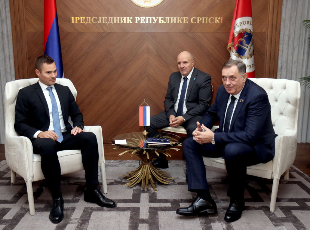 Dodik sa Peterom Holicom i o vetroelektrani Hrgud u Berkovićima