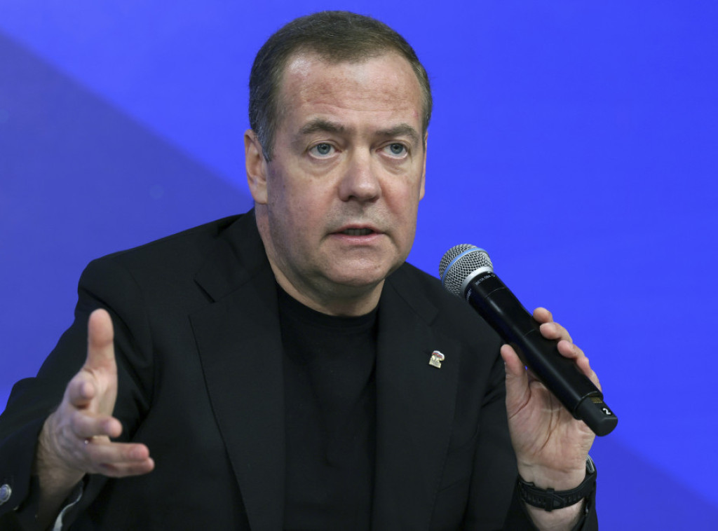 Dmitry Medvedev: Nemačko snabdevanje Ukrajine raketama Taurus povećava rizik od eskalacije