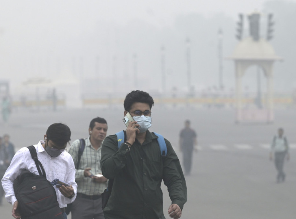 Indeks kvaliteta vazduha u Indiji prešao 1.000, smog i magla u prestonici