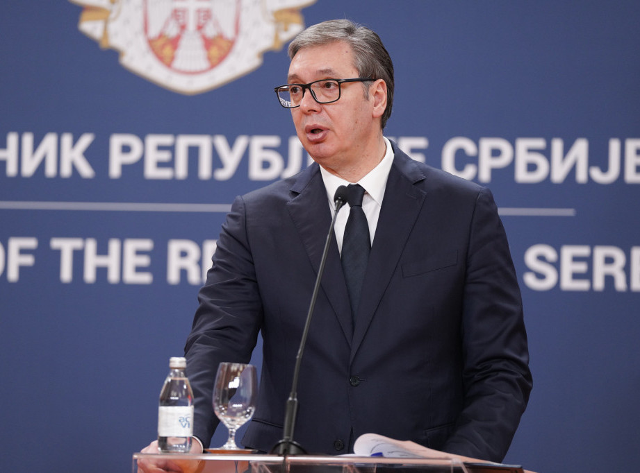 Vucic speaks with Peach, Dodik's sentencing the most important topic discussed