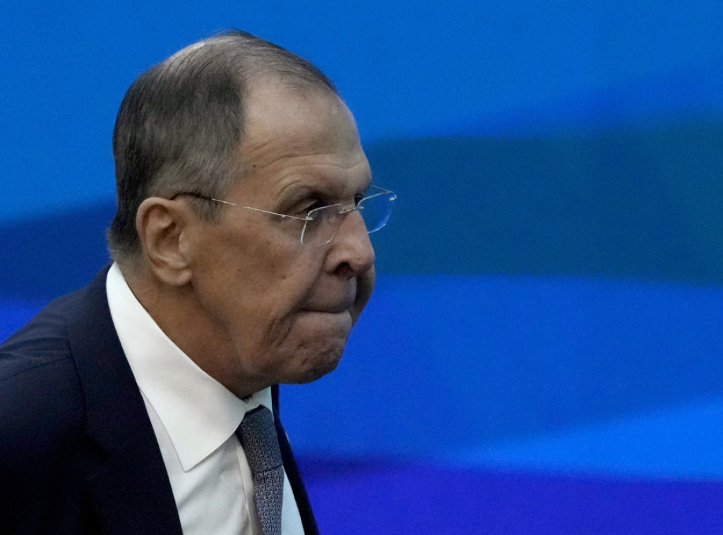 Lavrov i Vang razgovarali o unapređenju odnosa Rusije i Kine na marginama Samita G20