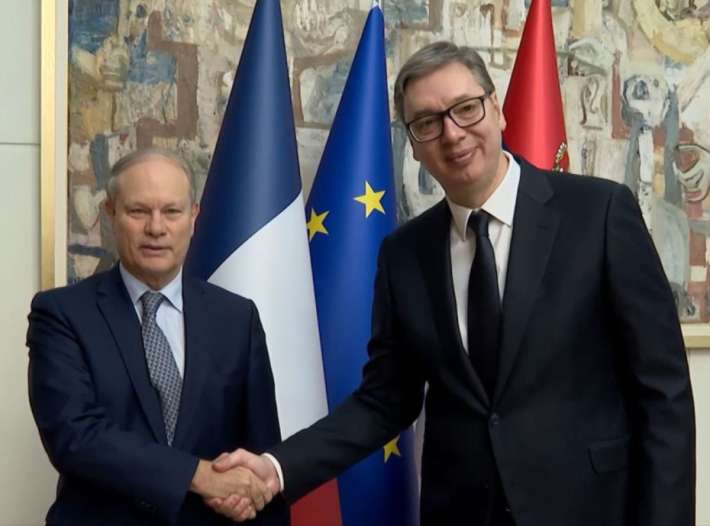 Vucic meets with French Western Balkans envoy