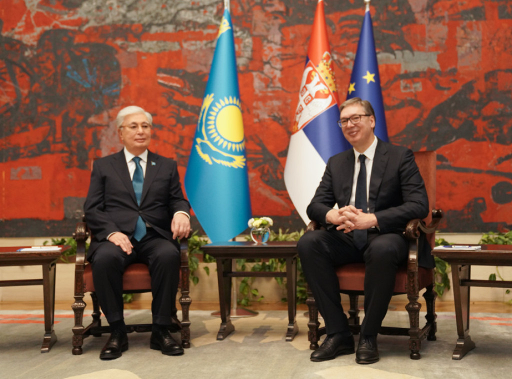 Vucic receives Tokayev in Belgrade