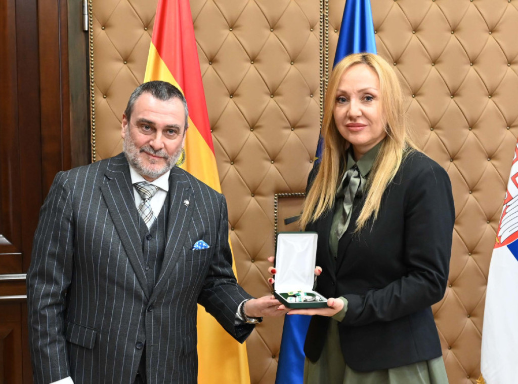 Spanish ambassador decorates Serbian police officers, prosecutors