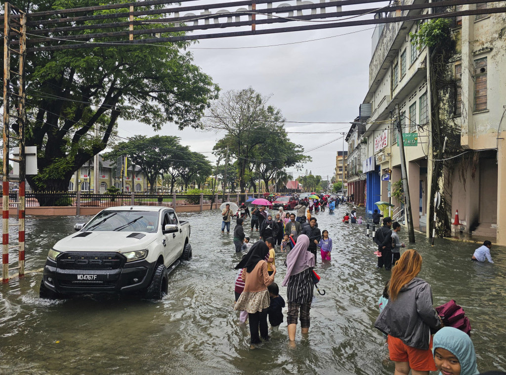 Malezija i Tajland se spremaju za nove poplave, do sada život izgubilo 27 osoba