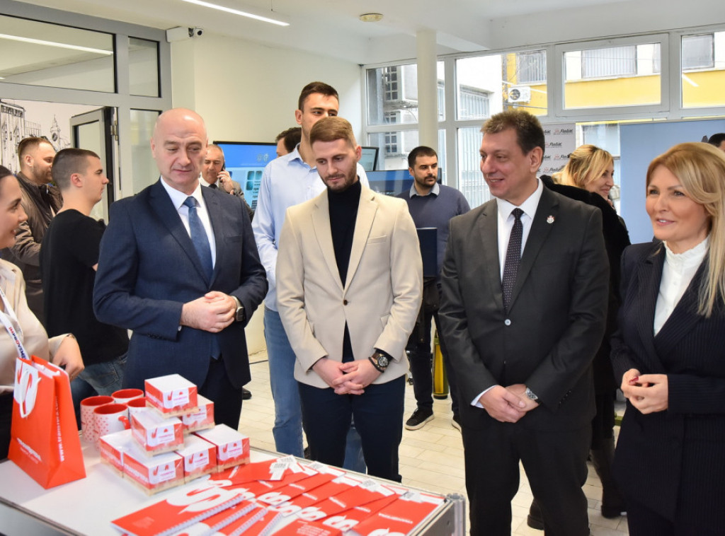 Sajam zapošljavanja na Fakultetu tehničkih nauka okupio više od 20 domaćih i stranih kompanija