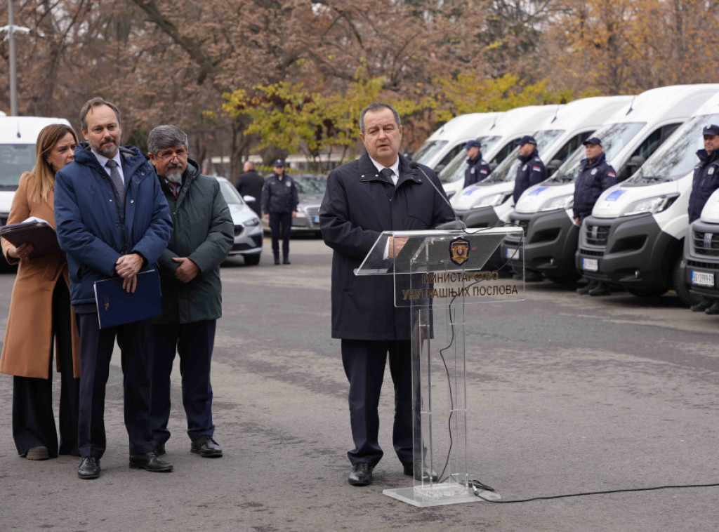 Uprava granične policije dobila nova vozila i opremu, donacija EU vredna 6,4 miliona evra