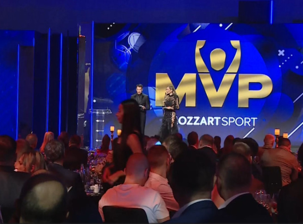 Humanitarni karakter MVP Mozzart večeri: Đokovićev reket kod Zbiljića za 2,2 miliona