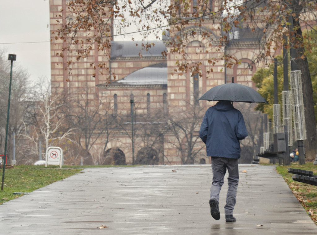 Danas naoblačenje sa kišom, uveče susnežica i sneg, temperatura do 11 stepeni