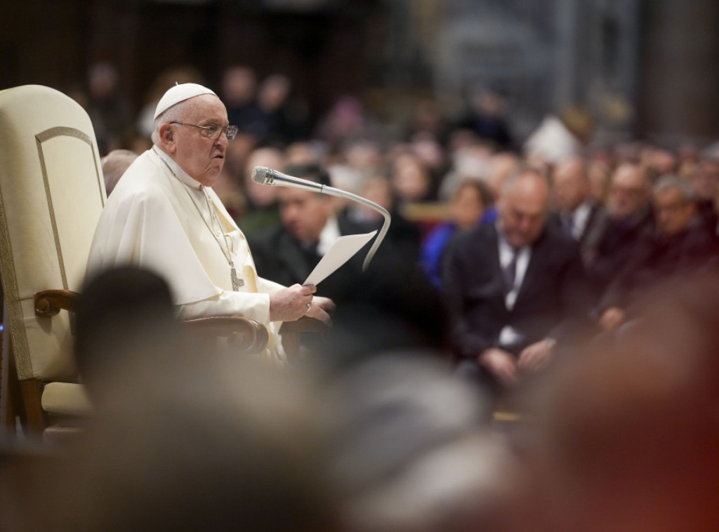 Papa Franja pozvao zaposlene u Vatikanu da se uzdrže od ogovaranja