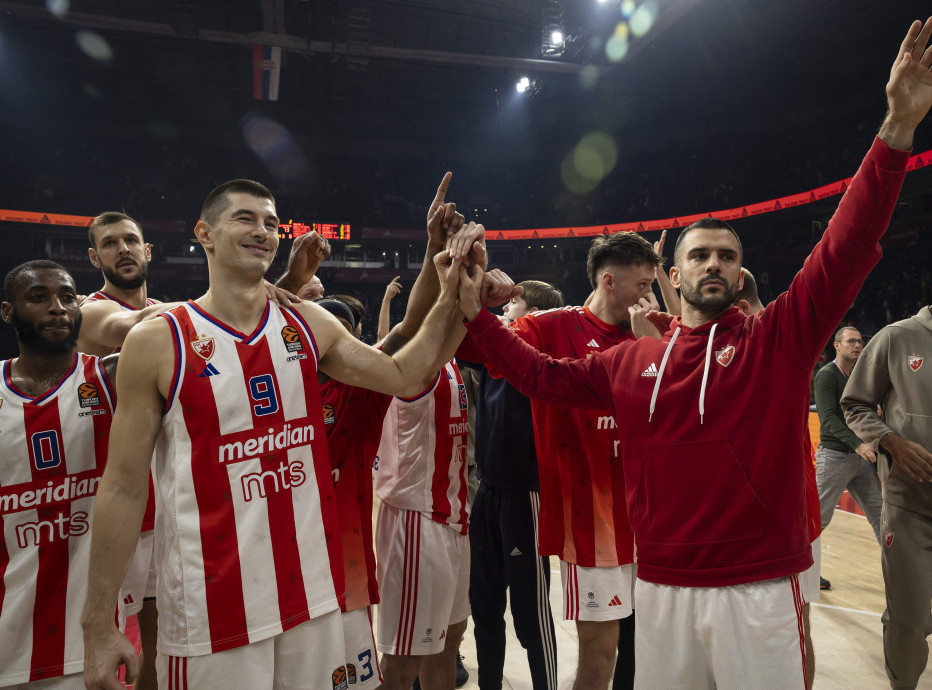 Košarkaši Crvene zvezde dočekuju večeras Partizan u derbi meču 13. kola ABA lige