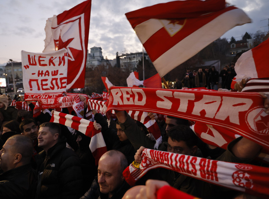 Više od 1.000 navijača bodriće fudbalere Crvene zvezde protiv Jang Bojsa u Bernu