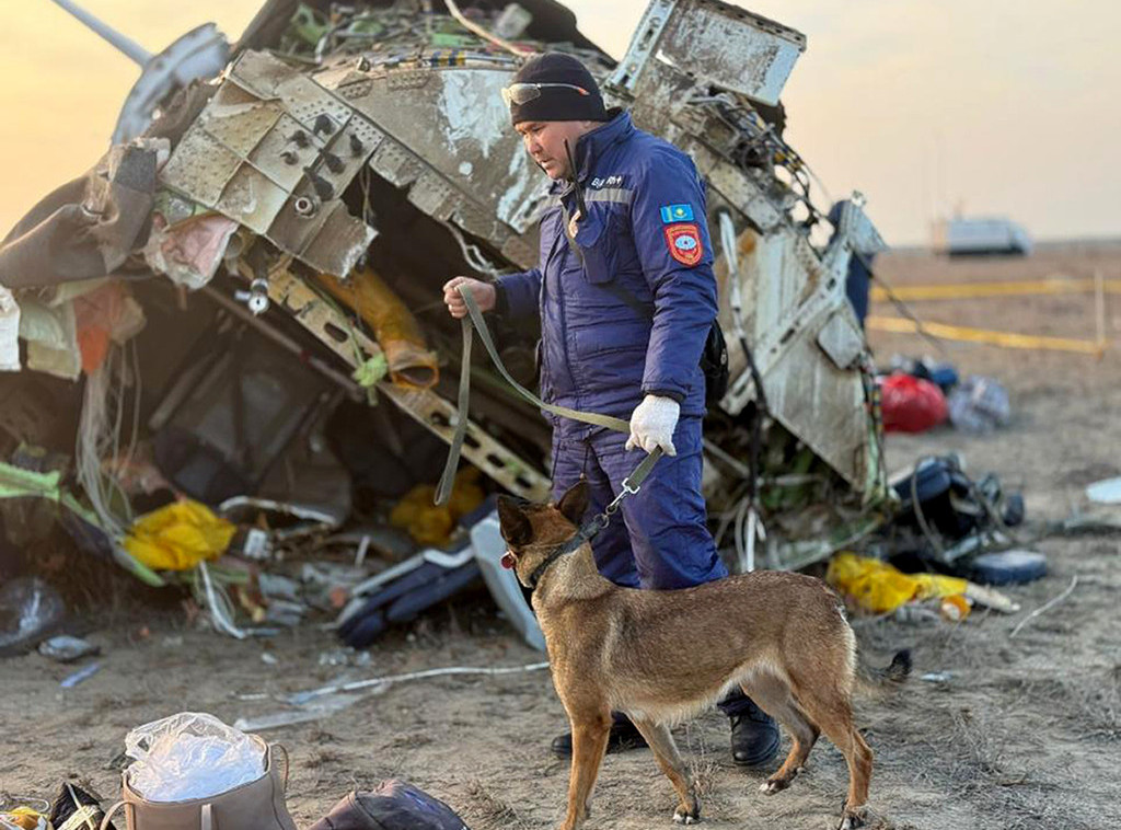 Još jedna crna kutija pronađena na mestu pada aviona u Kazahstanu