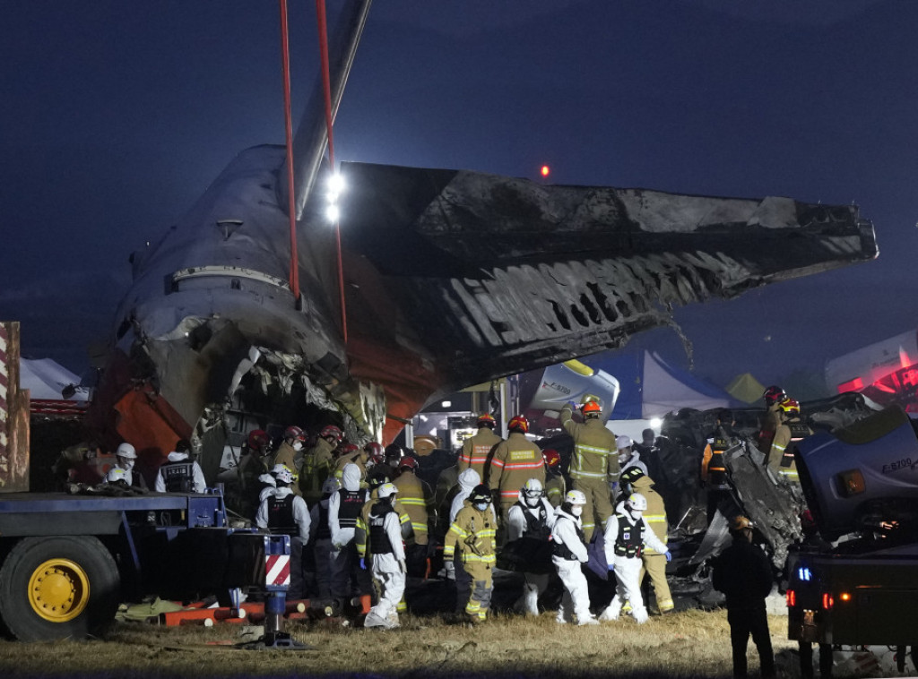 U avionskoj nesreći u Južnoj Koreji poginulo najmanje 177 ljudi