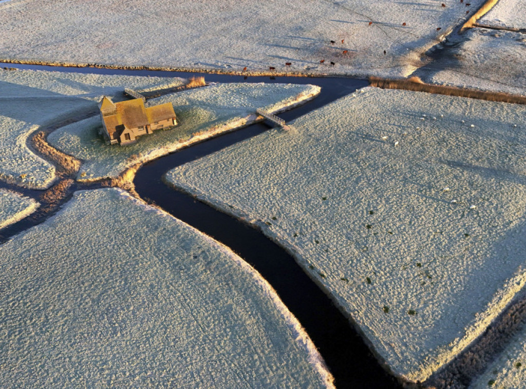 Britanija izdala upozorenje za čitavu zemlju zbog niskih temperatura