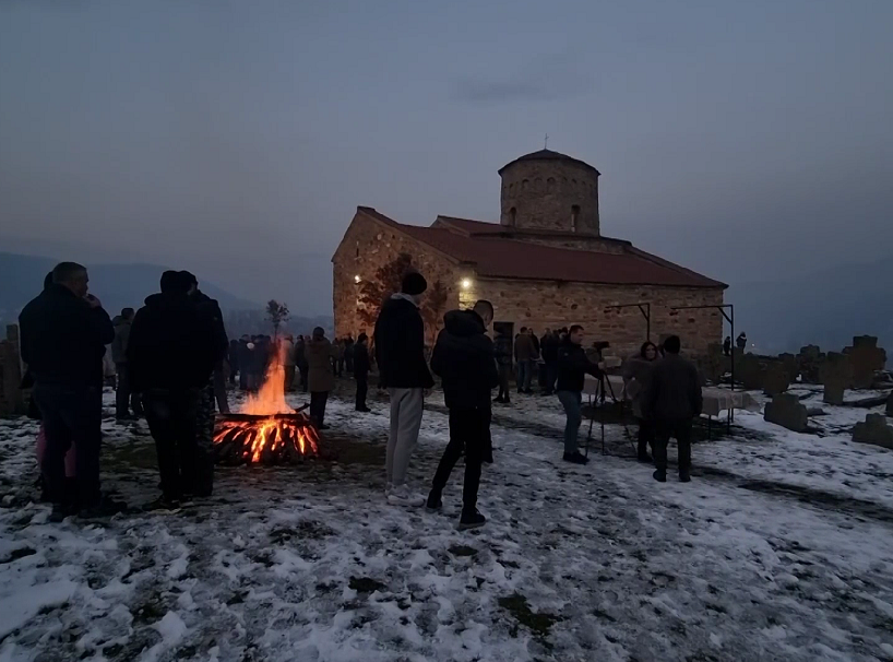 Održano tradicionalno obeležavanje Badnje večeri u Starom Rasu