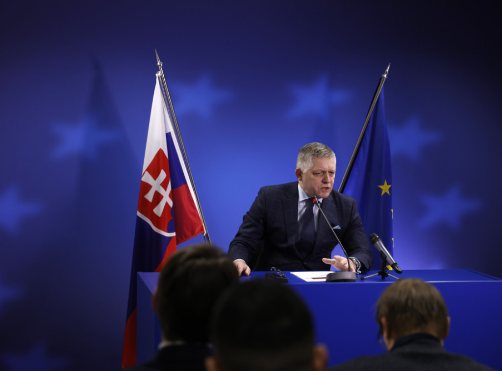 Robert Fico: Predložiču zvaničnicima da izdaju saopštenje o pravcu slovačke spoljne politike