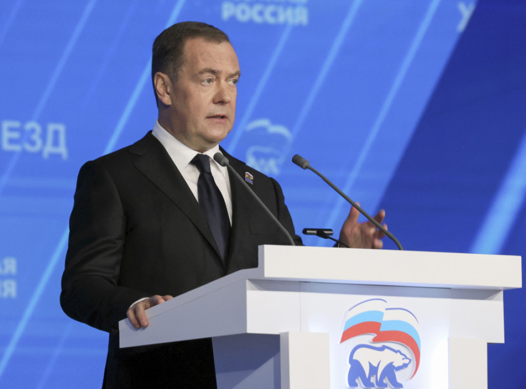 Medvedev: Trampova sposobnost da brzo reši ukrajinsku krizu je veoma upitna