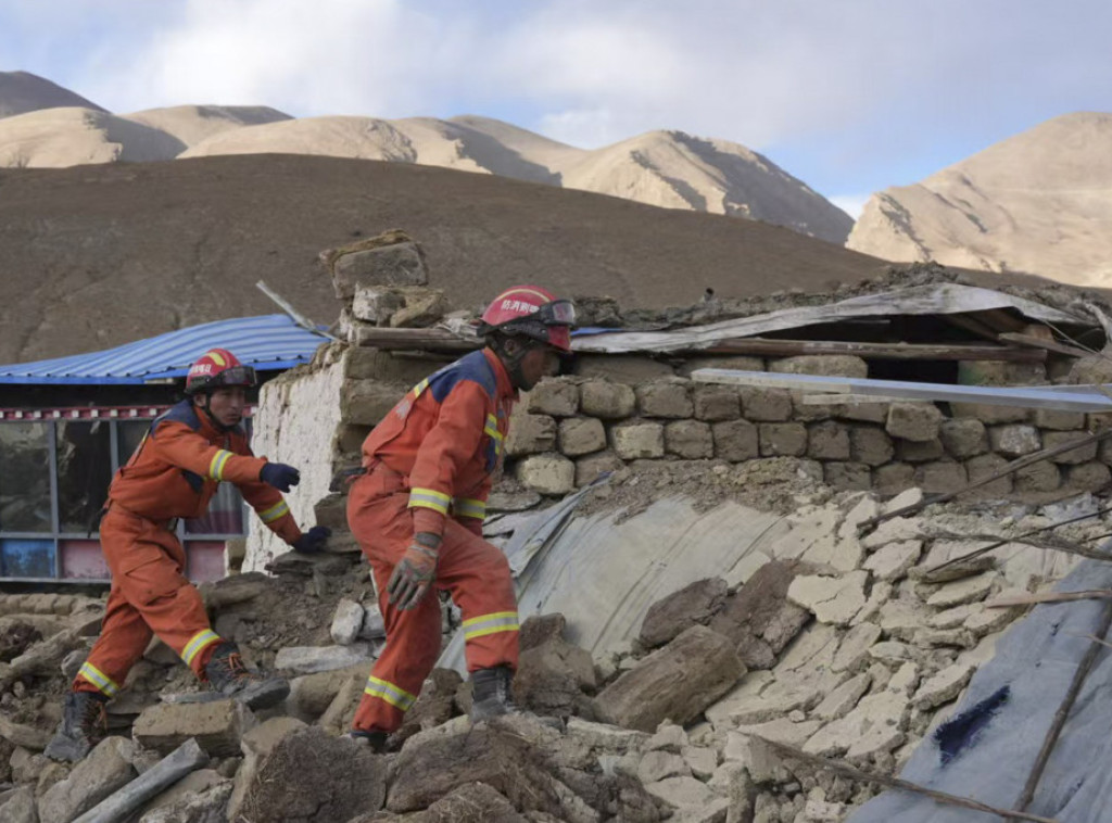 Raste broj povređenih u zemljotresu u Tibetu, treći dan potrage za preživelima