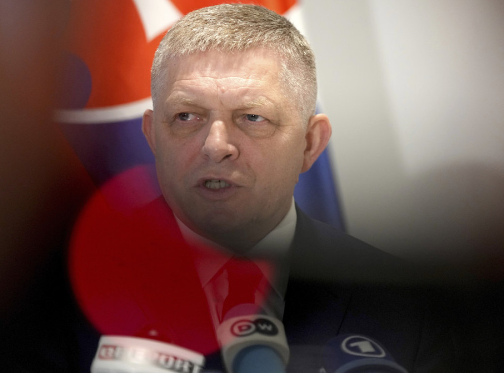 Fico: Slovačka će usvojiti mere protiv Ukrajine ako se ne reši problem tranzita gasa