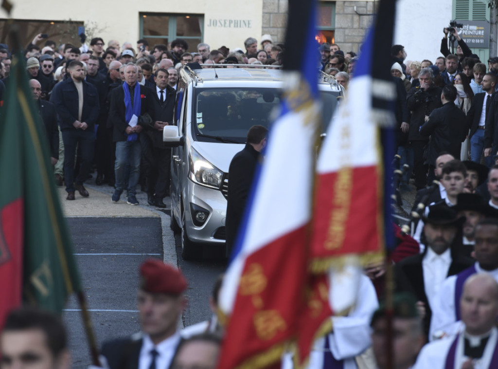 Francuska: Sahranjen bivši lider francuske krajnje desnice Žan-Mari Le Pen