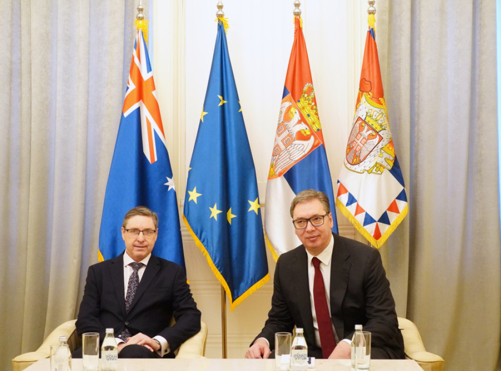 Vučić sa odlazećim ambasadorom Australije o ekonomskoj saradnji dve zemlje