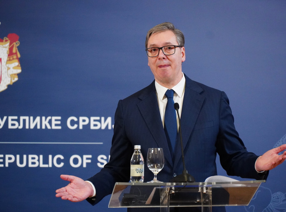 Vučić: Ako su navodi CRTE tačni, opozicija neka preda potpise za referendum