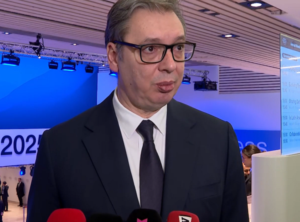 Vučić: Najsrećniji sam kad se vraćam u Srbiju