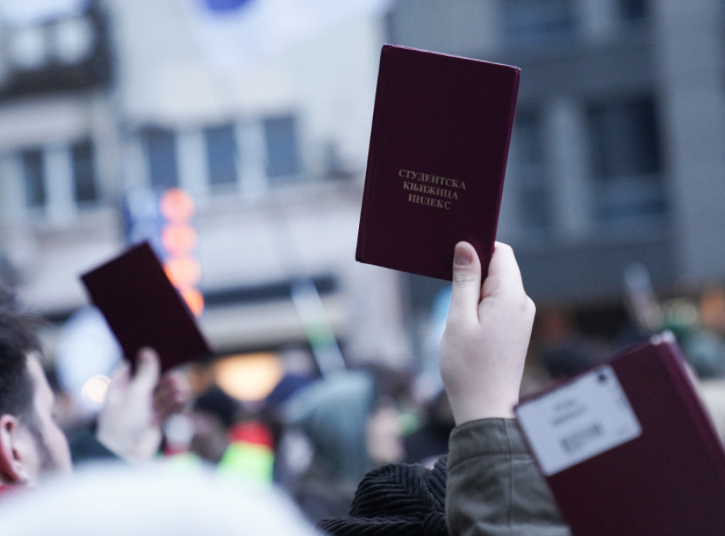 Studenti u blokadi blokirali Autokomandu na 24 sata