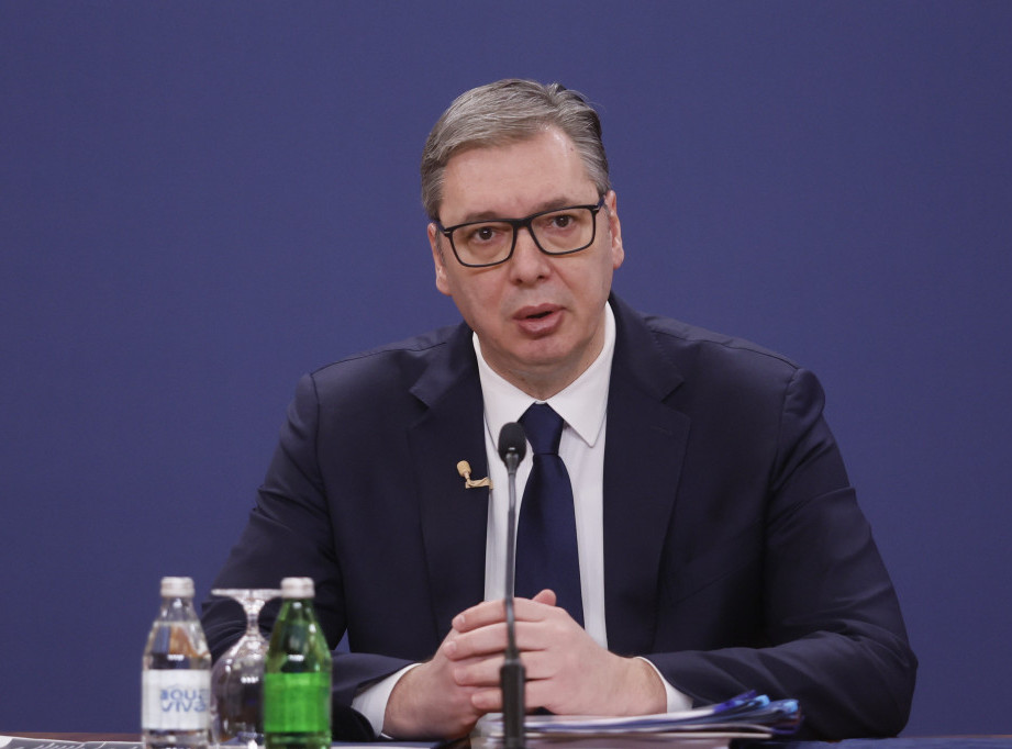 Vučić danas sa britanskim ministrom Srivenom Dautijem