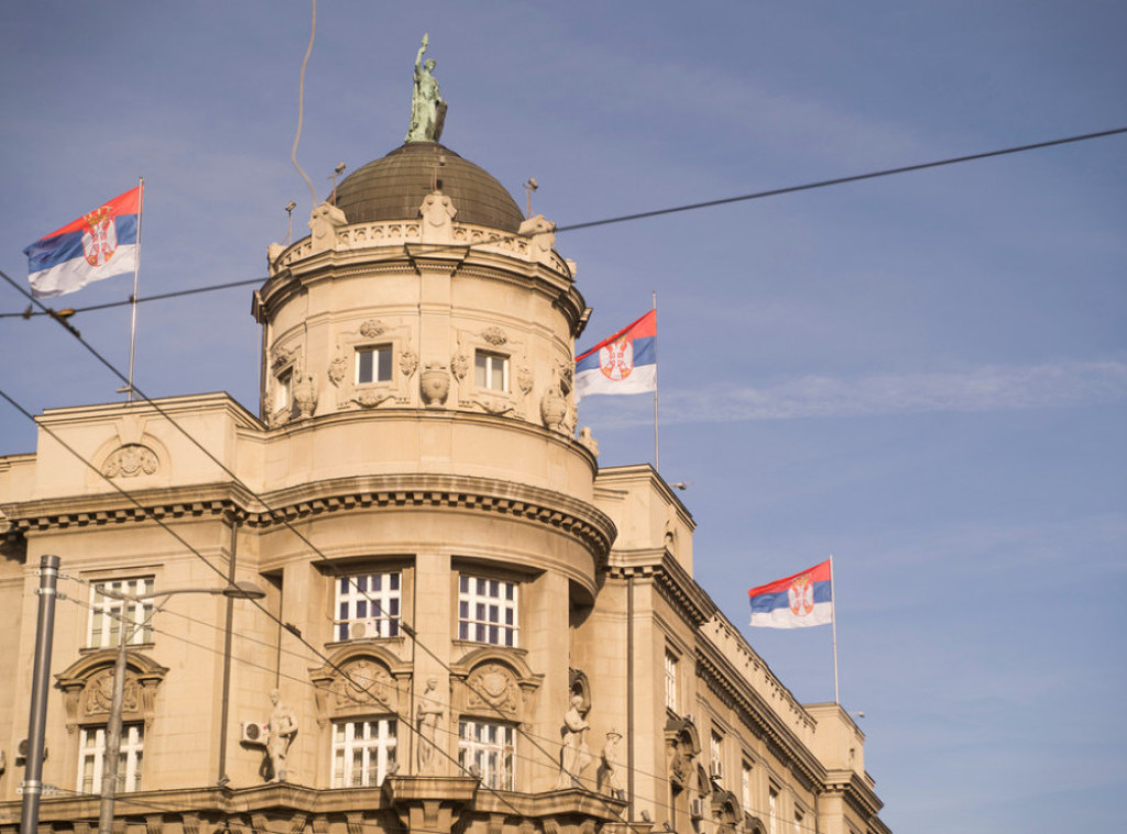 Vlada usvojila zaključak za izmenu Zakona o udžbenicima