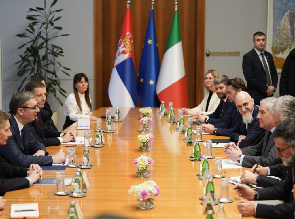 Vucic receives Tajani in Belgrade