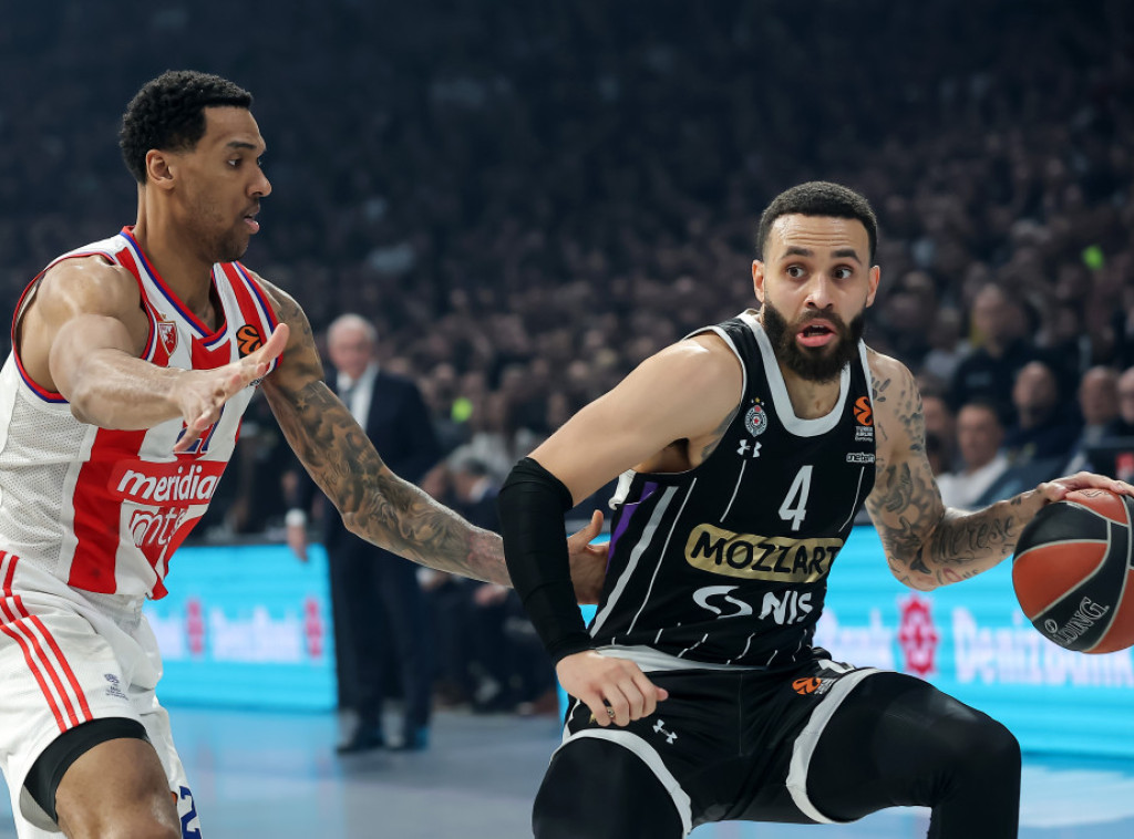 Košarkaši Crvene zvezde pobedili Partizan u evroligaškom derbiju, Nedović opet junak