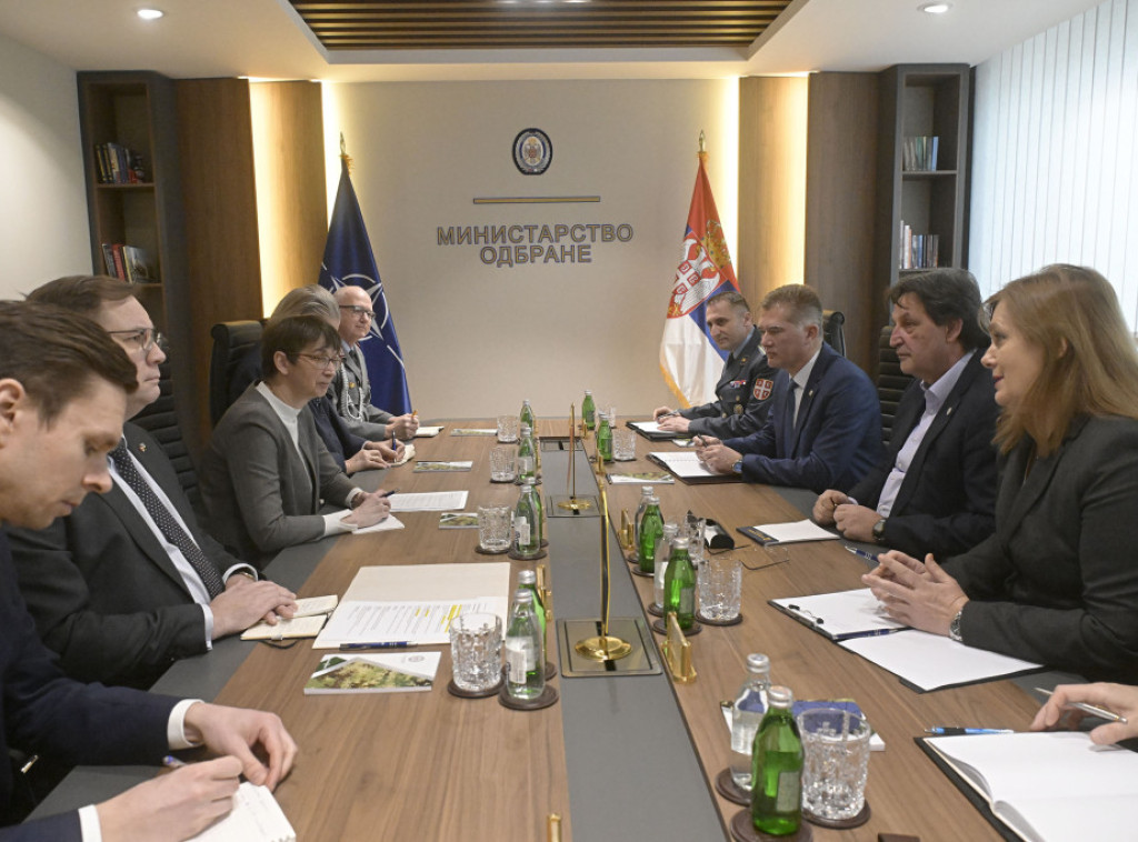 Gasic meets with German, Finnish ambassadors to Belgrade