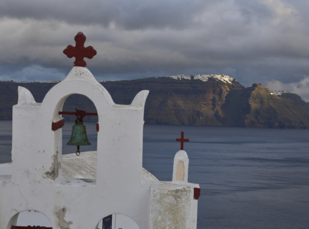 Dva zemljotresa pogodila oblast oko grčkog ostrva Santorini