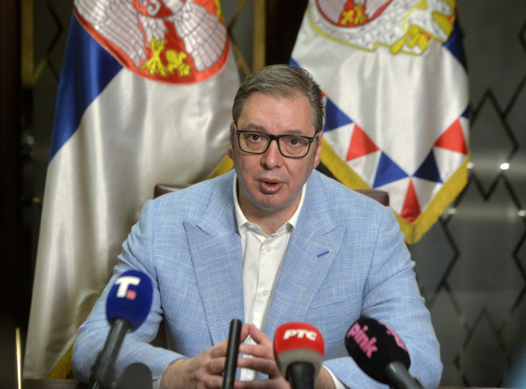 Vučić: Napadnut ministar Nikola Selaković