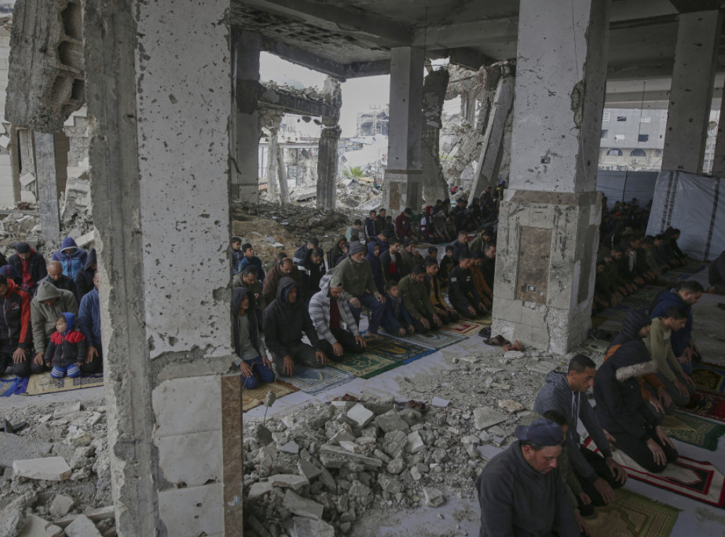 Muslimanske zemlje odbacile poziv Trampa da se Palestinci rasele iz Pojasa Gaze