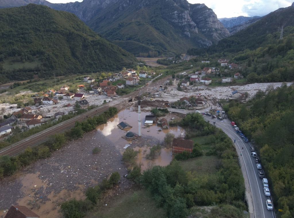 Federacija BiH: Upzorenje na moguće poplave u Jablanici