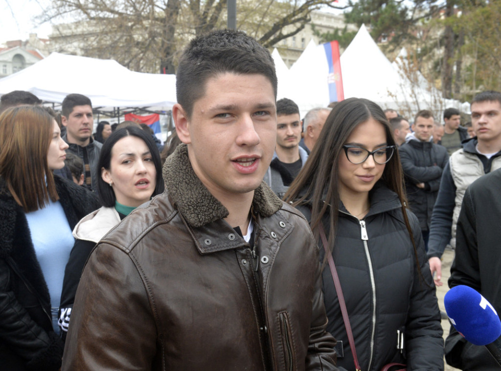 Studenti koji žele da uče pozvali na dijalog i smirivanje tenzija studente u blokadi